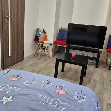 Littlebig Apartment Bukarest Kültér fotó